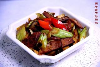 西芹香干炒腊味的做法步骤：9