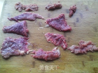灯影牛肉丝的做法步骤：2