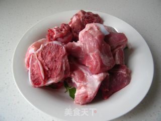 独家秘制新加坡肉骨茶--浓香型改良版（我的秘系列五）的做法步骤：1