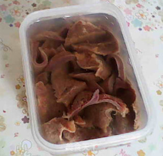 家常鲜汤——菠菜猪肝汤的做法步骤：1