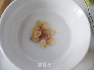 青菜瑶柱豆腐汤的做法步骤：1