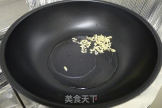 里脊炒蕨菜的做法步骤：7