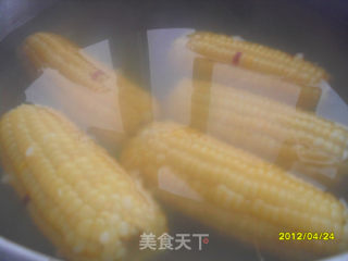 煮玉米的做法步骤：4