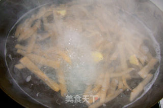 酸菜粉丝肉圆汤的做法步骤：5