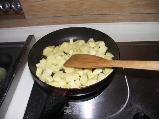 咖喱鸡肉的做法步骤：3