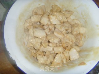 宫保鸡丁的做法步骤：4
