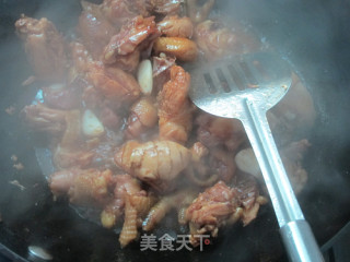 香菇黄焖鸡的做法步骤：8