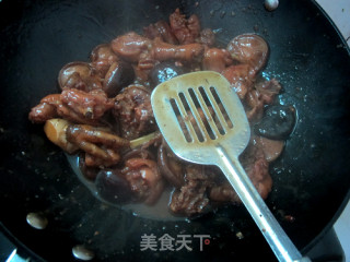 香菇黄焖鸡的做法步骤：12