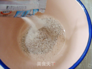 咖啡戚风的做法步骤：1