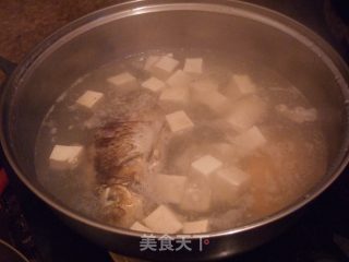 鲫鱼豆腐汤的做法步骤：4