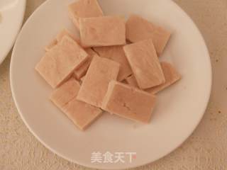 卡通鸡块的做法步骤：1