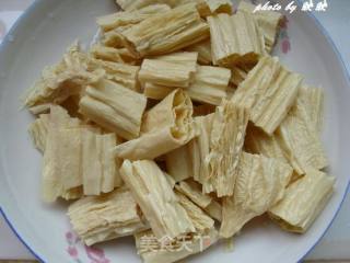 橄榄菜腐竹烧肉的做法步骤：2