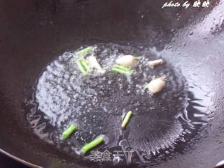 橄榄菜腐竹烧肉的做法步骤：3