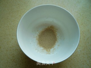 白面蒸馒头的做法步骤：2
