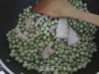 豌豆煮肉片的做法步骤：3