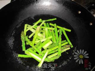 培根芦笋卷的做法步骤：2
