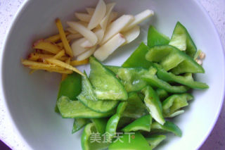 青椒豆嘴的做法步骤：3