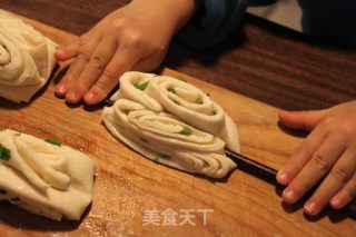 美味花卷简单做的做法步骤：6