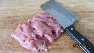 滑炒肉片荷兰豆的做法步骤：2