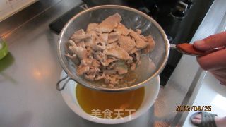 滑炒肉片荷兰豆的做法步骤：8