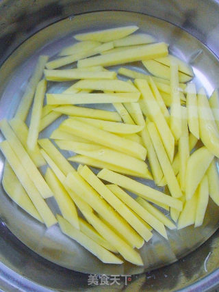 干煸土豆条的做法步骤：5