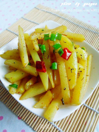 干煸土豆条的做法步骤：11