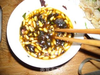 紫苏松仁拌海蜇的做法步骤：13