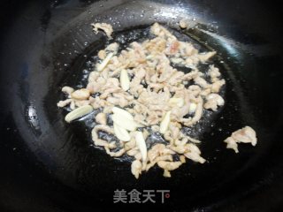 芹菜木耳炒肉丝的做法步骤：4