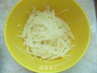 胡萝卜土豆饼的做法步骤：2