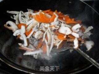 炒什锦的做法步骤：4