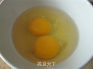 辣椒炒鸡蛋的做法步骤：2