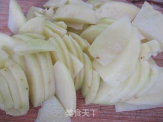 柳蒿芽土豆汤的做法步骤：4