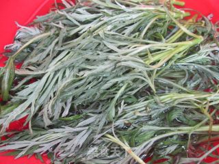 柳蒿芽---东北蘸酱菜的做法步骤：1