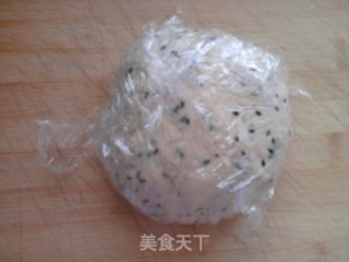 香蕉芝麻无糖小饼干的做法步骤：3