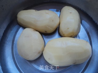 素炒土豆丝的做法步骤：1