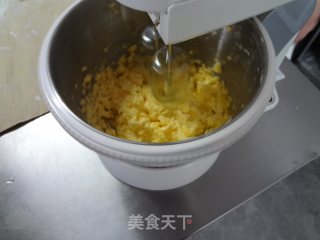 丹麦曲奇的做法步骤：4