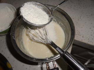酒酿麦粉蛋糕的做法步骤：3