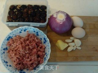 简单版-卤肉饭的做法步骤：1