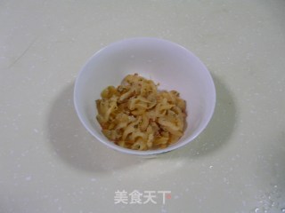 紫菜海鲜汤的做法步骤：2