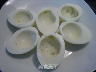 郊游小吃——西式魔鬼蛋（Devil Egg）的做法步骤：1