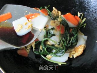 蒲公英鸡蛋炒年糕的做法步骤：14