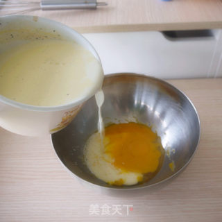 焦糖布丁~满足你的味蕾的做法步骤：9