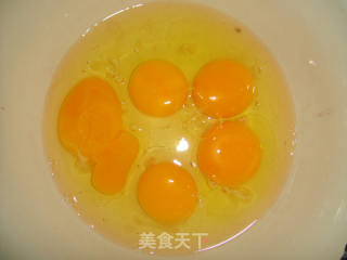 沙葱炒鸡蛋的做法步骤：1