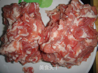 沙葱爆炒羊肉卷的做法步骤：1