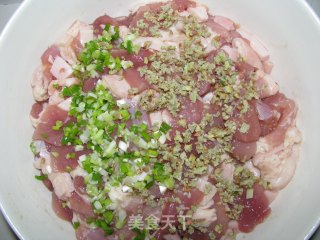 黄金酥肉的做法步骤：5