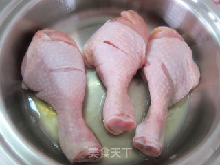 简简单单一道菜【家乡棒棒腿】的做法步骤：2