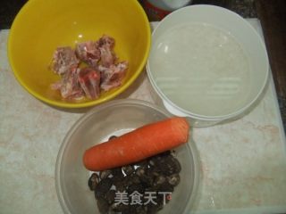 糯米排骨饭的做法步骤：1