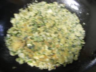香椿芽鸡蛋饼的做法步骤：6