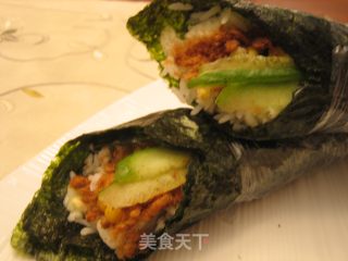 日式肉松玉米手卷饭的做法步骤：5
