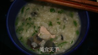 好吃简单的皮蛋瘦肉粥的做法步骤：9